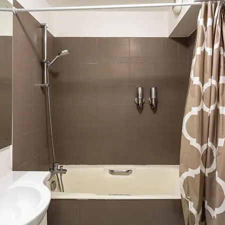 Apartment Calme Et Accueillant Metro Charonne Paris