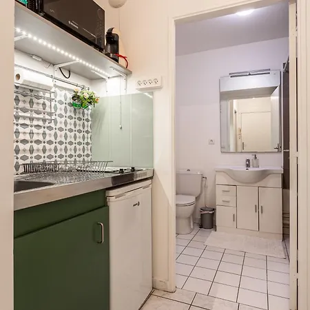 Calme Et Accueillant Metro Charonne Apartman