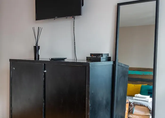 Calme Et Accueillant Metro Charonne Apartamento Paris