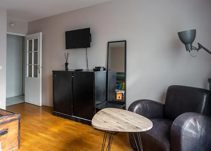 Calme Et Accueillant Metro Charonne Apartamento