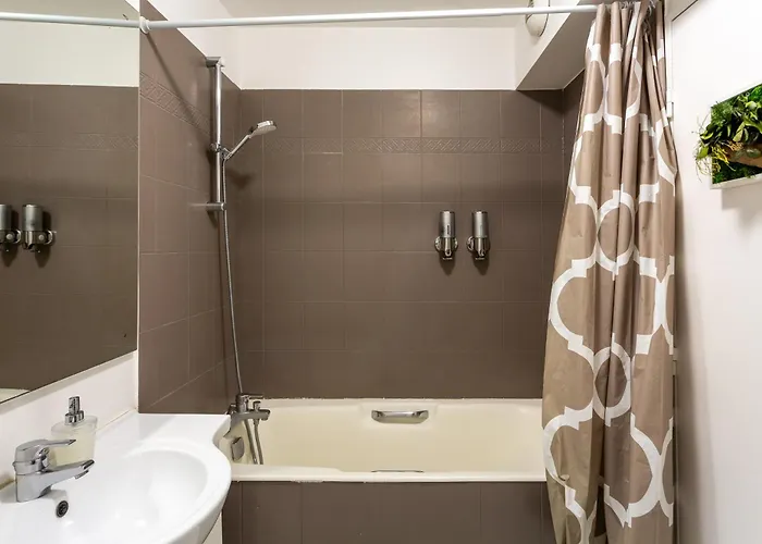 Apartamento Calme Et Accueillant Metro Charonne Paris